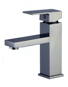 Ratel Single Handle Bathroom faucet  4 3/4" x 7" Brushed Nickel