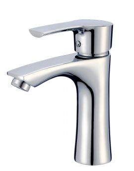Ratel Single Handle Bathroom faucet  4 3/4" x 7 5/16" Chrome